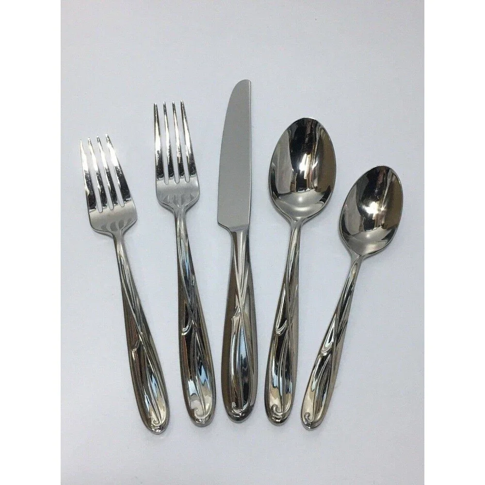 Mikasa COCOA BLOSSOM Stainless Flatware 5pc Place Setting Service For 1